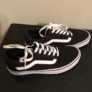 Women’s size 8 vans